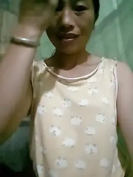 lucybaby00 online show from July 2026 10:38:01 PM