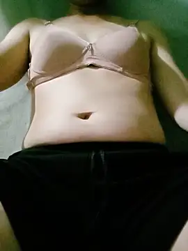 lucybaby00 online show from June 2026 06:16:02 PM