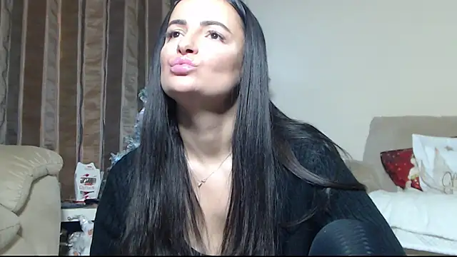 AnneSins online show from January 2026 06:03:02 PM