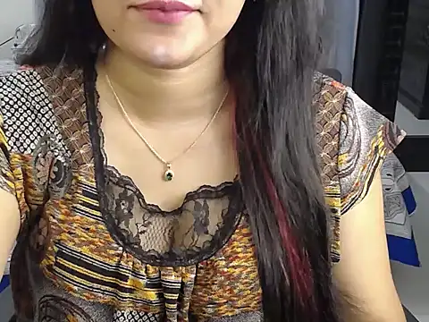 Snapshot of Ridiha_Pari chatting on October 2025 04:08:02 PM Ridiha Pari online show from October 2025 04:08:02 PM