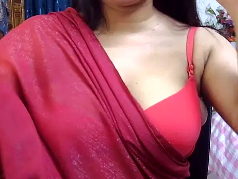 Snapshot of Ridiha_Pari chatting on September 2025 04:25:02 PM Ridiha Pari online show from September 2025 04:25:02 PM