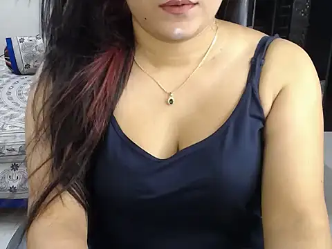 Snapshot of Ridiha_Pari chatting on October 2025 03:58:01 PM Ridiha Pari online show from October 2025 03:58:01 PM