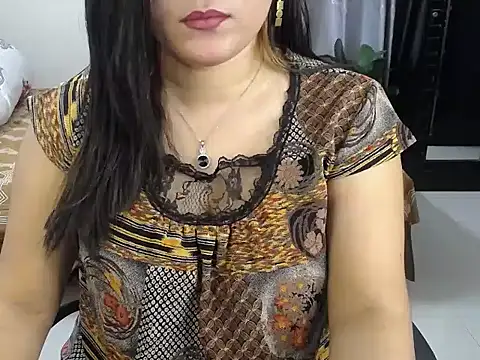 Snapshot of Ridiha_Pari chatting on November 2025 04:40:01 PM Ridiha Pari online show from November 2025 04:40:01 PM