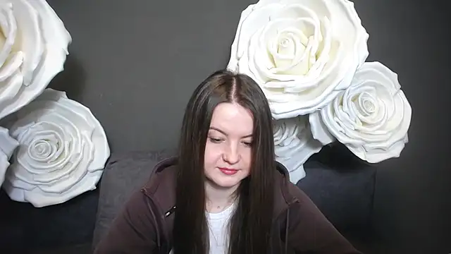 Snapshot of MavkaCute chatting on September 2025 05:53:02 PM MavkaCute online show from September 2025 05:53:02 PM