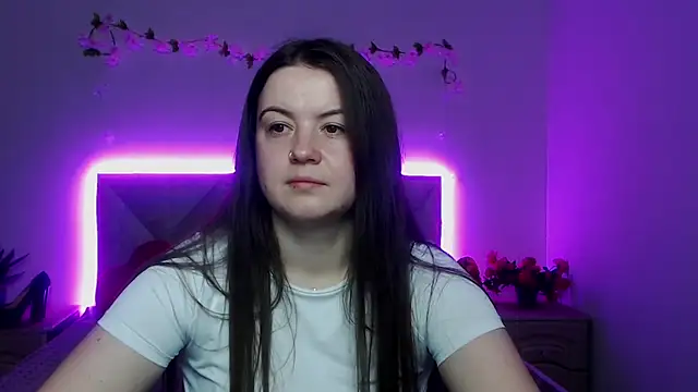 MavkaCute online show from May 2026 06:12:01 PM
