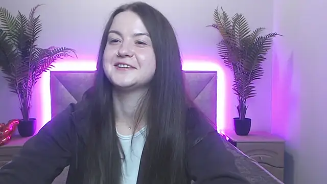 Snapshot of MavkaCute chatting on October 2025 06:09:02 PM MavkaCute online show from October 2025 06:09:02 PM