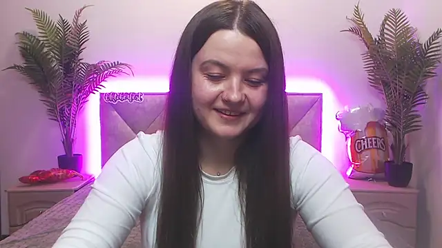 Snapshot of MavkaCute chatting on October 2025 06:09:02 PM MavkaCute online show from October 2025 06:09:02 PM