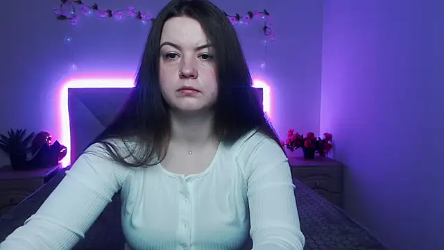 MavkaCute online show from May 2026 06:04:02 PM