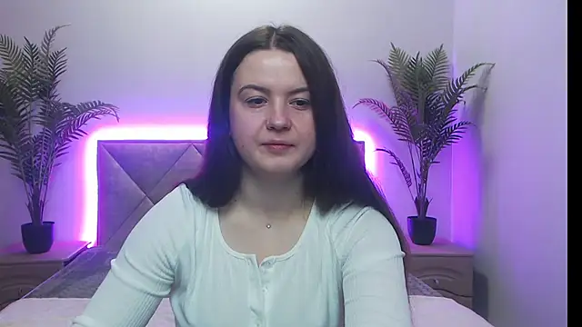 Snapshot of MavkaCute chatting on November 2025 07:08:01 PM MavkaCute online show from November 2025 07:08:01 PM