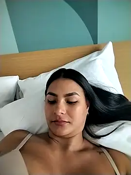 gabysanta  online show from April 2026 03:37:01 PM