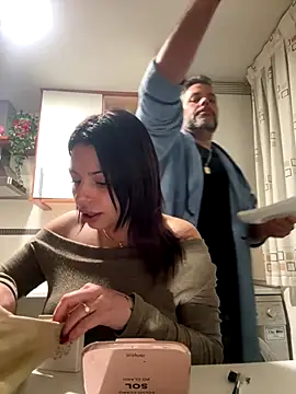 NoeliaGarcia17 online show from December 2025 10:47:01 PM