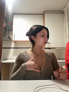 NoeliaGarcia17 online show from November 2025 11:16:01 PM