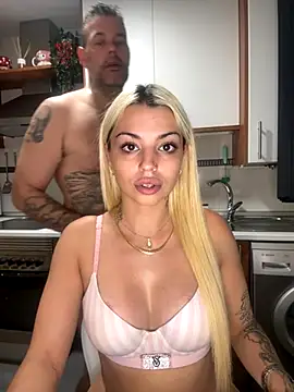 Snapshot of NoeliaGarcia17 chatting on September 2025 09:17:02 PM NoeliaGarcia17 online show from September 2025 09:17:02 PM