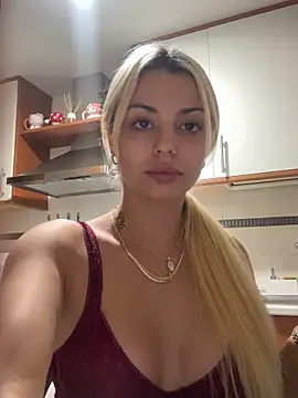 Snapshot of NoeliaGarcia17 chatting on September 2025 08:49:02 PM NoeliaGarcia17 online show from September 2025 08:49:02 PM