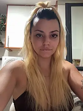 NoeliaGarcia17 online show from July 2026 10:39:02 PM