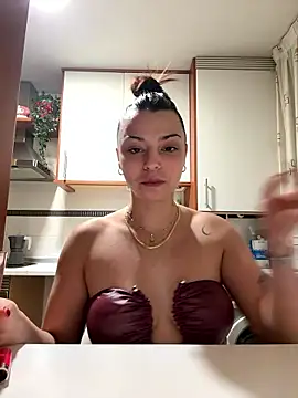 Snapshot of NoeliaGarcia17 chatting on January 2026 11:52:02 PM NoeliaGarcia17 online show from January 2026 11:52:02 PM