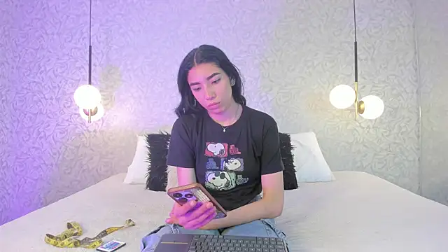 shumy angels online show from October 2025 04:13:01 AM