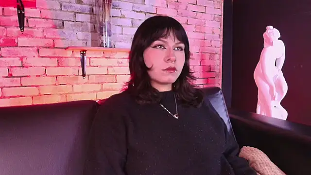 kitty malach online show from February 2026 03:29:01 AM