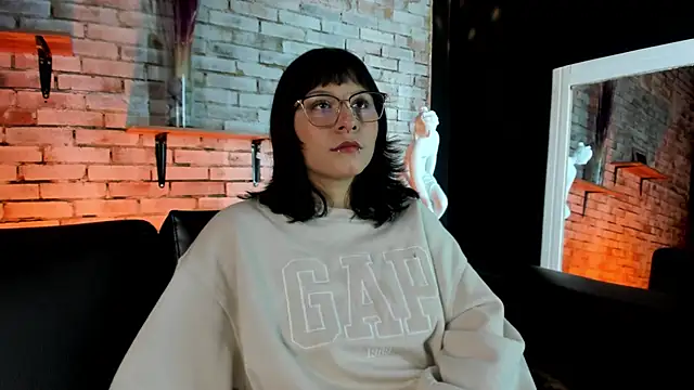 kitty malach online show from January 2026 02:50:01 AM