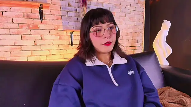 kitty malach online show from April 2026 03:09:01 AM