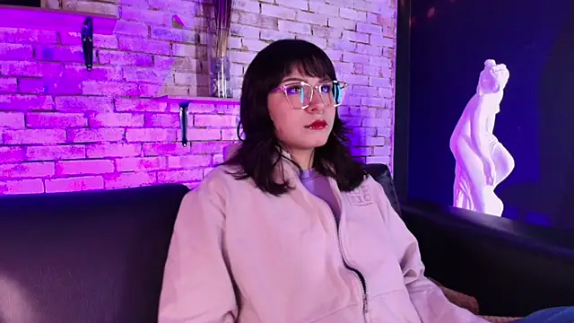 kitty malach online show from February 2026 03:25:02 AM