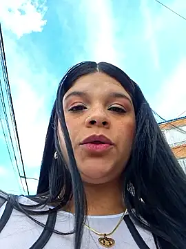 Snapshot of Eiimy_pretty chatting on October 2025 08:20:01 PM Eiimy pretty online show from October 2025 08:20:01 PM