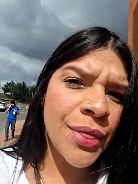 Snapshot of Eiimy_pretty chatting on September 2025 07:43:02 PM Eiimy pretty online show from September 2025 07:43:02 PM