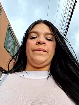 Snapshot of Eiimy_pretty chatting on November 2025 08:47:01 PM Eiimy pretty online show from November 2025 08:47:01 PM