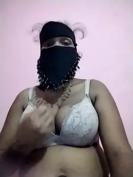 Snapshot of khhlmn chatting on September 2025 03:40:02 PM khhlmn online show from September 2025 03:40:02 PM