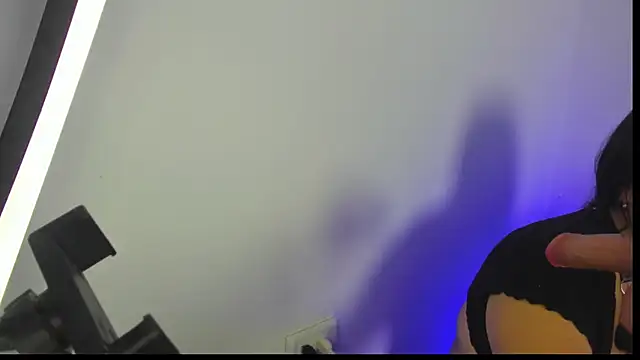 Alanna-sloppy online show from April 2026 06:50:02 AM