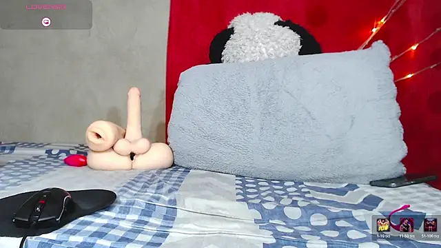 Angel latinboy online show from May 2026 12:44:01 PM