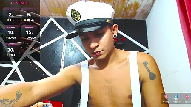 Snapshot of Angel_latinboy chatting on September 2025 11:11:01 PM Angel latinboy online show from September 2025 11:11:01 PM