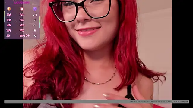 mae lyra online show from February 2026 09:35:01 PM