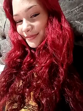 mae lyra online show from March 2026 09:02:01 PM