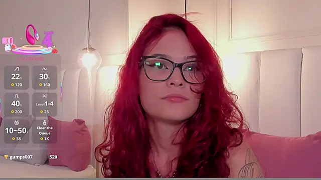 mae lyra online show from December 2025 08:09:02 AM