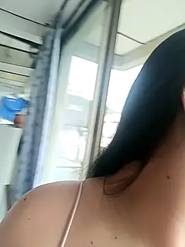 Anahibella online show from October 2025 07:02:01 PM