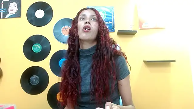 skinnyverus18 online show from September 2025 07:14:02 PM
