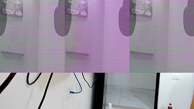 Snapshot of skinnyverus18 chatting on February 2026 07:25:01 PM skinnyverus18 online show from February 2026 07:25:01 PM