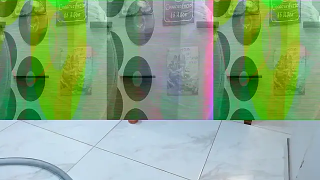 Snapshot of skinnyverus18 chatting on February 2026 07:57:02 PM skinnyverus18 online show from February 2026 07:57:02 PM