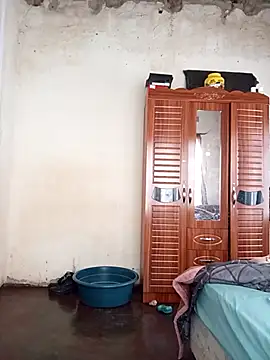 Snapshot of small_D94 chatting on September 2025 07:03:01 AM small D94 online show from September 2025 07:03:01 AM