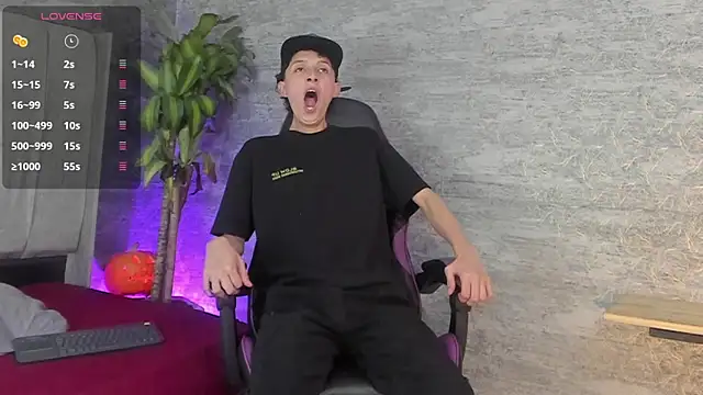 ArthurCox online show from November 2025 05:29:02 PM