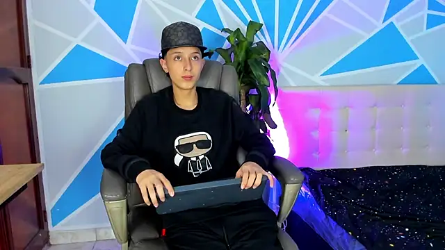 ArthurCox online show from October 2025 05:47:02 PM