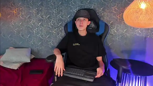 ArthurCox online show from November 2025 07:35:01 PM