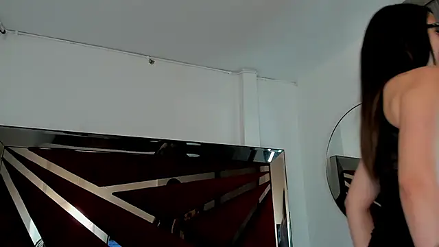 SaraWagner  online show from February 2026 12:02:02 AM