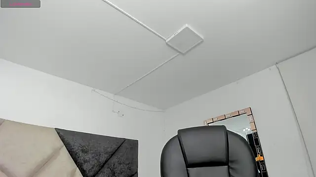 SaraWagner  online show from March 2026 12:04:01 AM