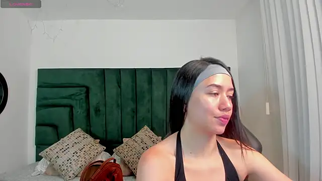 SaraWagner  online show from April 2026 12:03:01 AM