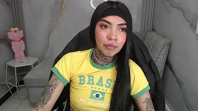 Snapshot of Ashley_Blum_v chatting on December 2025 08:25:01 PM Ashley Blum v online show from December 2025 08:25:01 PM