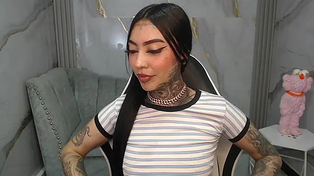 Snapshot of Ashley_Blum_v chatting on November 2025 08:09:01 PM Ashley Blum v online show from November 2025 08:09:01 PM