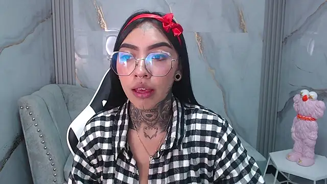 Snapshot of Ashley_Blum_v chatting on September 2025 12:38:02 PM Ashley Blum v online show from September 2025 12:38:02 PM