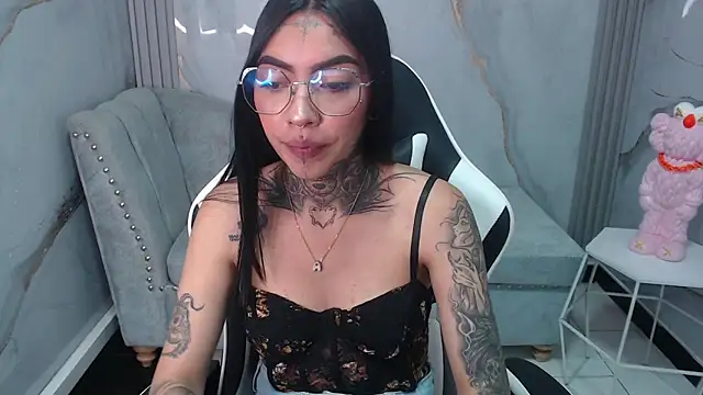 Snapshot of Ashley_Blum_v chatting on September 2025 07:39:02 PM Ashley Blum v online show from September 2025 07:39:02 PM